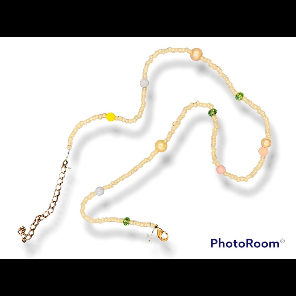 Beaded necklace may vary in pattern